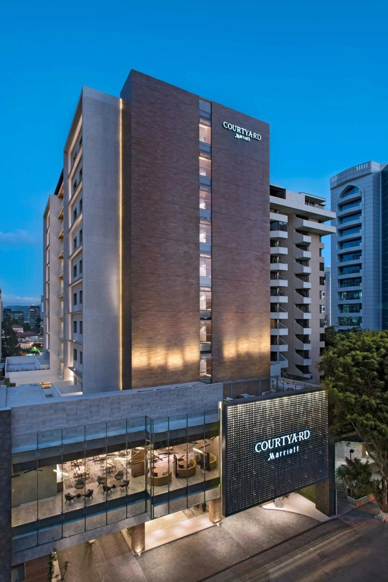 Courtyard By Marriott Guatemala City Exterior photo